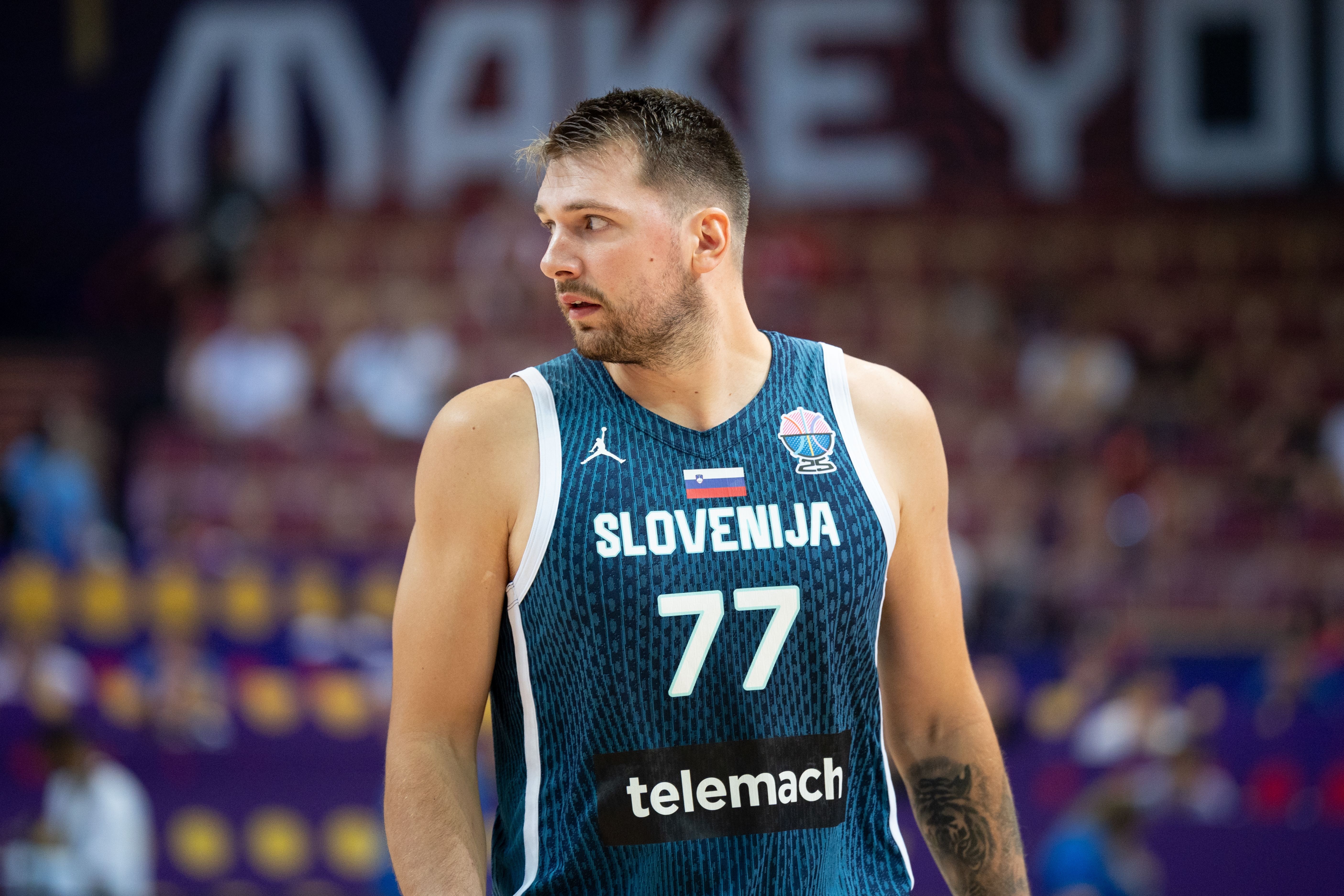 半岛体育官网-欧锦赛最佳防守球员票选结果揭晓：东契奇以24%得票率获球迷青睐