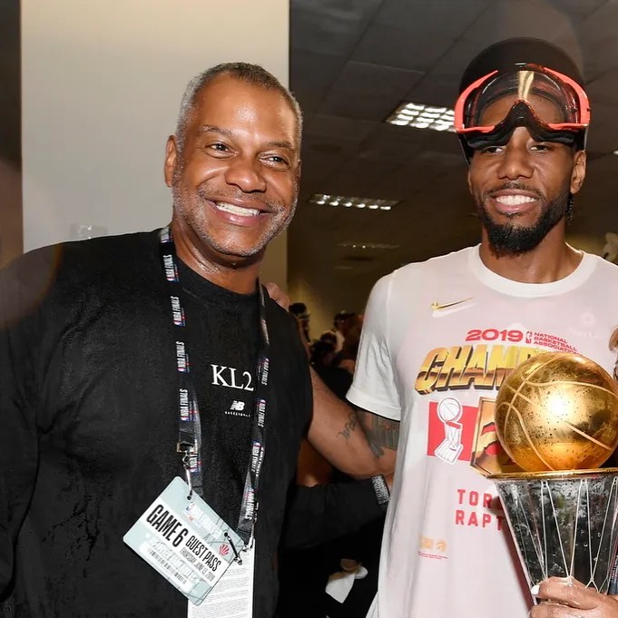 半岛体育入口-涉事企业曾拖欠球星175万薪资，亲属表不满，快船股东出面化解纠纷